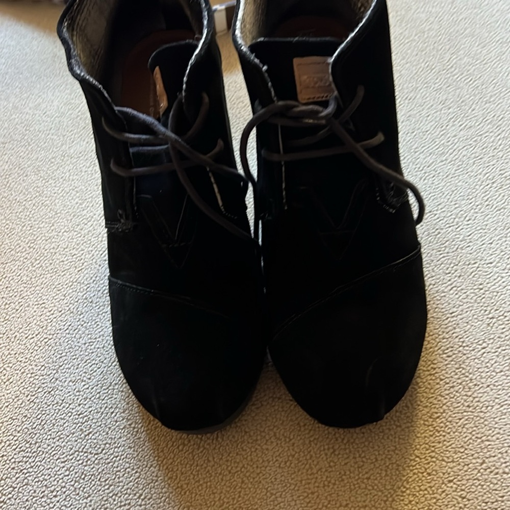 Tom’s Wedge Boots
